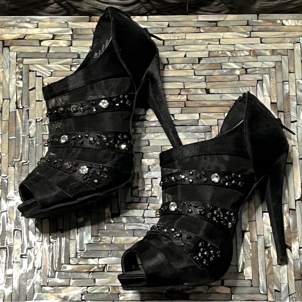 Worthington Black Embellished Heels